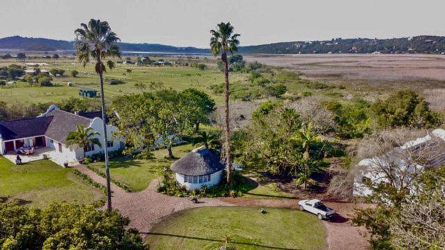 Serpentine Manor Hotel Wilderness Exterior photo